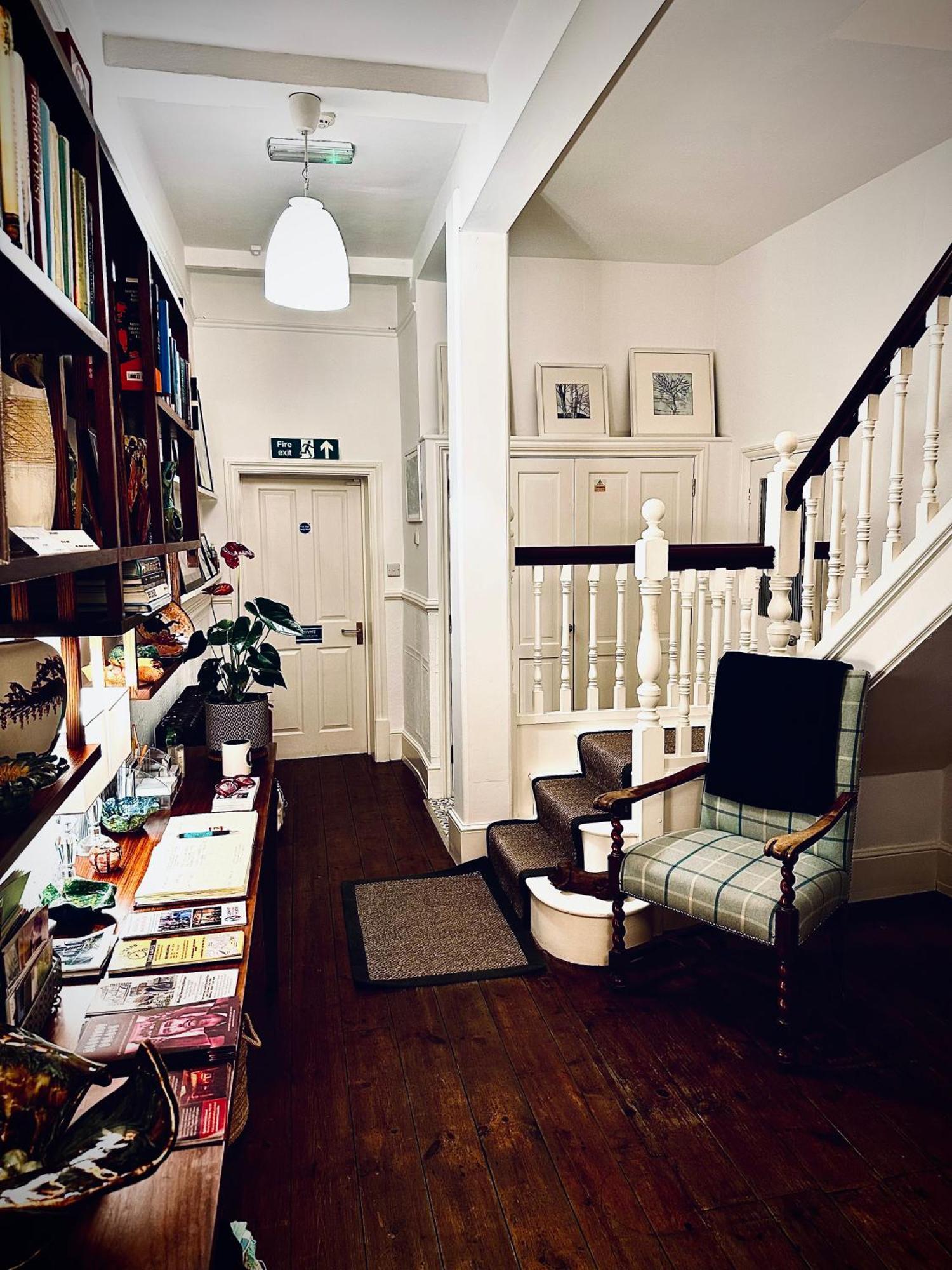 The Laindons Bed & Breakfast Хейстингс Екстериор снимка